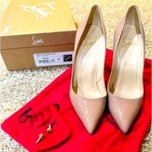 Christian Louboutin 37